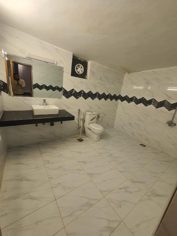 Rose Valet Guest House Islamabad Exteriör bild