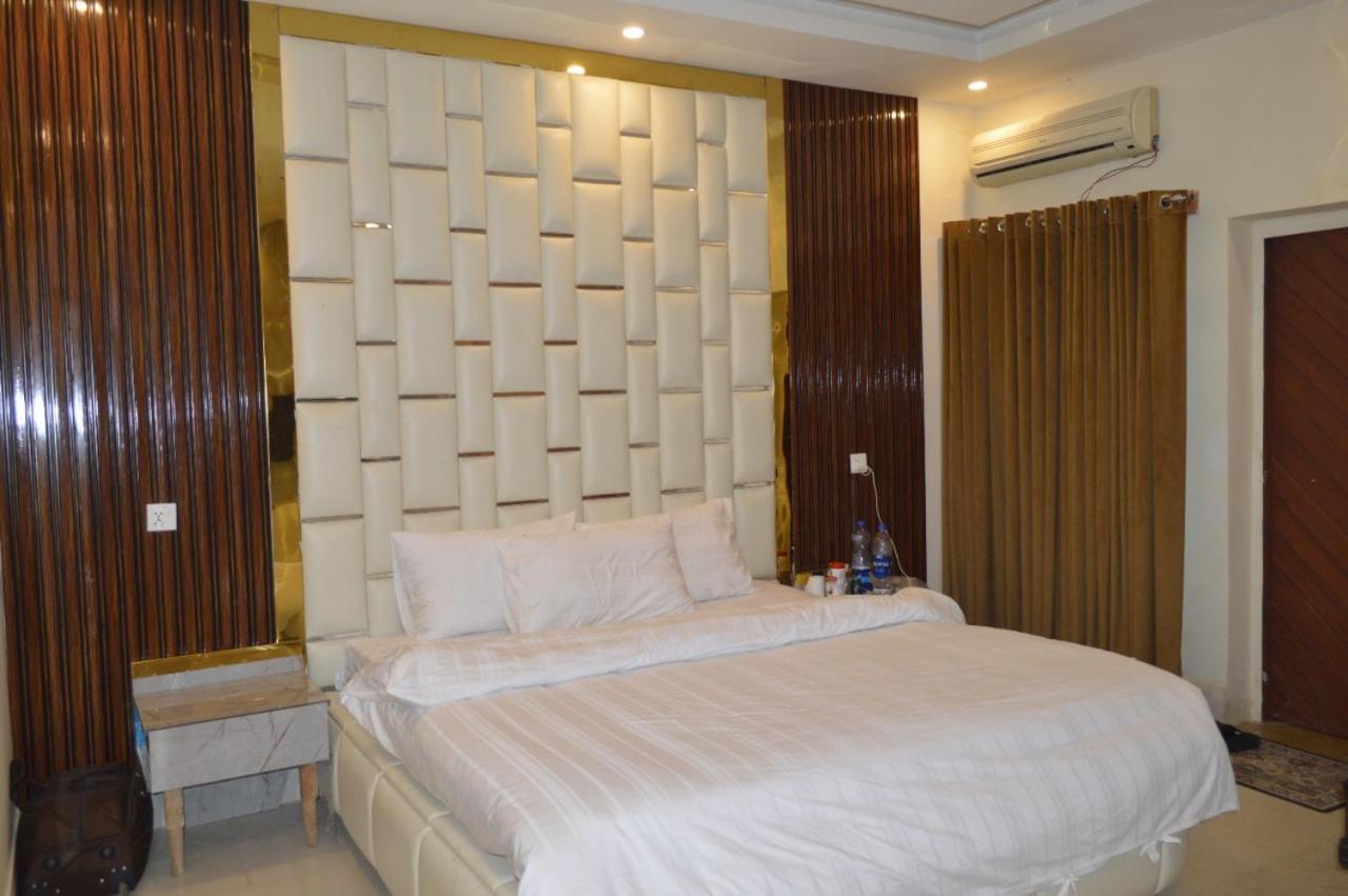 Rose Valet Guest House Islamabad Exteriör bild